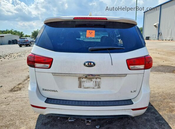 KNDMB5C14G6158085 2016 KIA SEDONA White Widok z tyłu