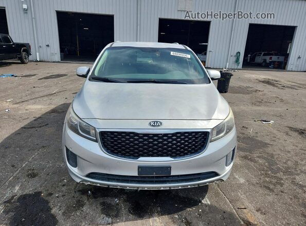 KNDMB5C14H6251898 2017 KIA SEDONA Silver Вид спереду
