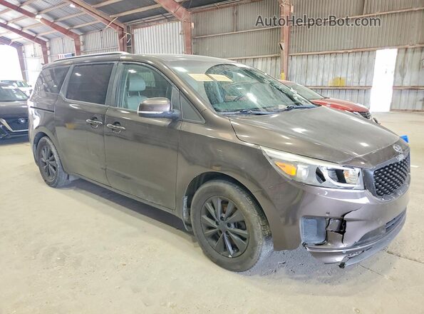 KNDMB5C14J6350906 2018 KIA SEDONA Коричневый Передняя правая четверть