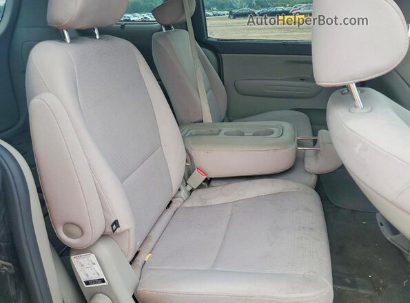 KNDMB5C15G6127993 2016 KIA SEDONA Gray Вид задньої частини салону