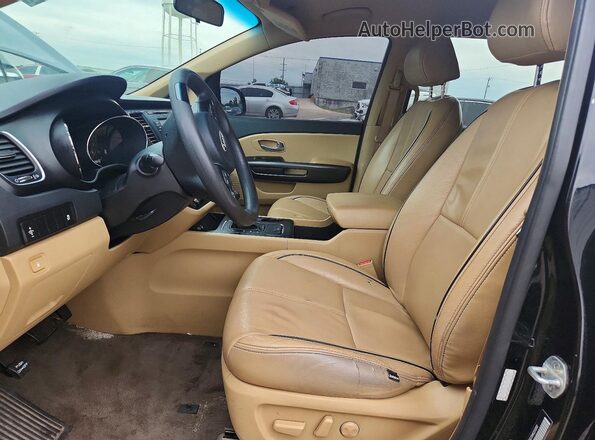 KNDMB5C15H6225892 2017 KIA SEDONA Black Front interior view