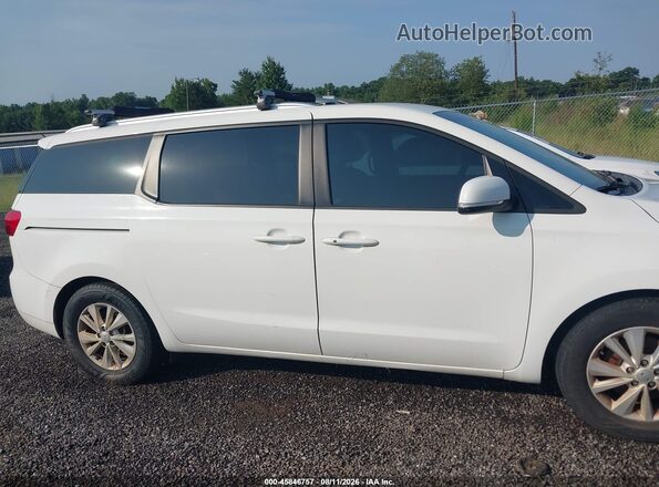 KNDMB5C15J6376396 2018 KIA SEDONA White Vista interior trasera