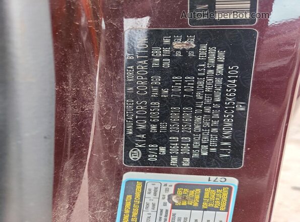 KNDMB5C15K6504105 2019 KIA SEDONA Maroon Widok naklejki z numerem VIN