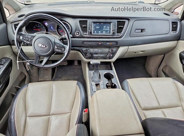 KNDMB5C15K6504105 2019 KIA SEDONA Maroon Widok deski rozdzielczej