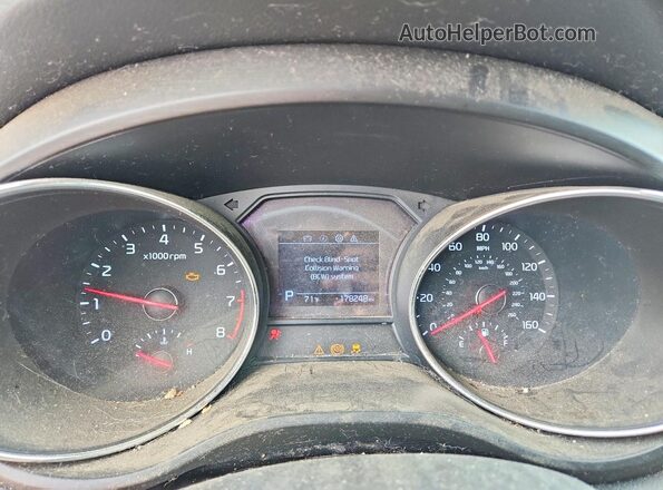 KNDMB5C15K6504105 2019 KIA SEDONA Maroon Widok zestawu wskaźników