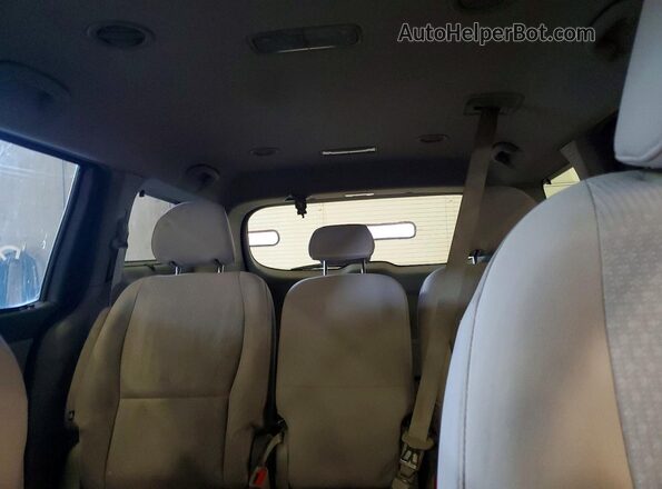KNDMB5C16G6085933 2016 KIA SEDONA Black Rear seats view