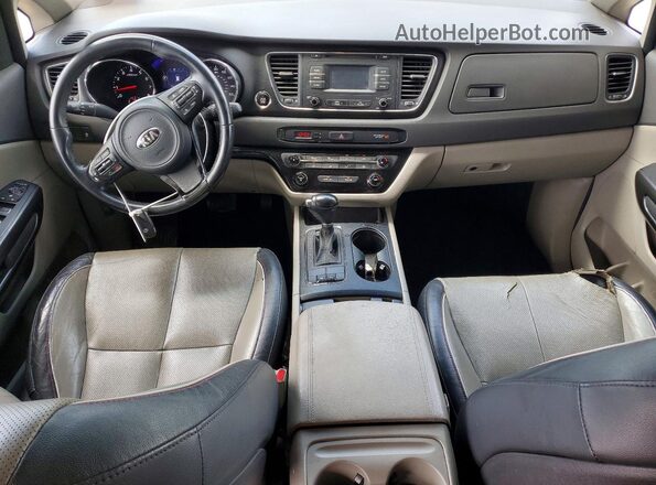 KNDMB5C16G6215662 2016 KIA SEDONA Gray Dashboard view