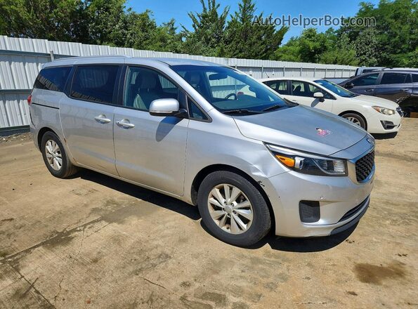 KNDMB5C16H6281923 2017 KIA SEDONA Silver Առջևի աջ