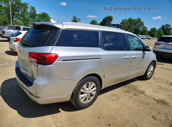KNDMB5C16H6281923 2017 KIA SEDONA Silver Հետևի աջ
