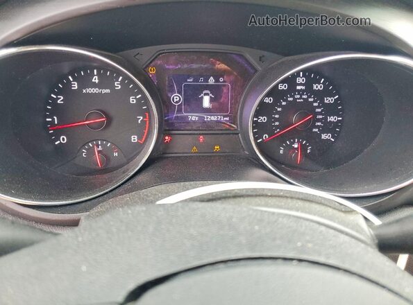 KNDMB5C16H6310370 2017 KIA SEDONA Серебряный Вид щитка приборов