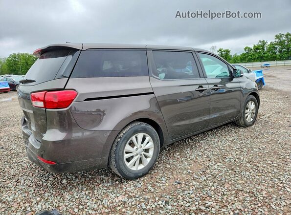 KNDMB5C16J6348607 2018 KIA SEDONA Коричневый Задняя правая четверть