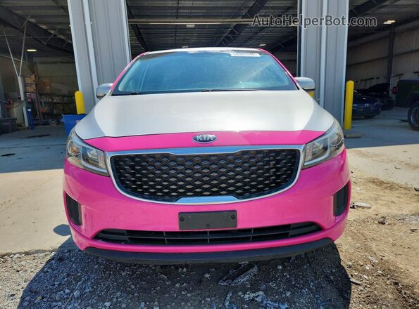 KNDMB5C16J6368081 2018 KIA SEDONA Silver Widok z przodu
