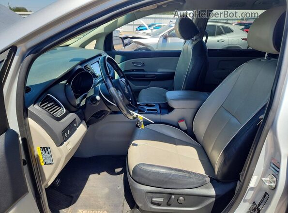 KNDMB5C16M6672757 2021 KIA SEDONA Gray Вид салону спереду