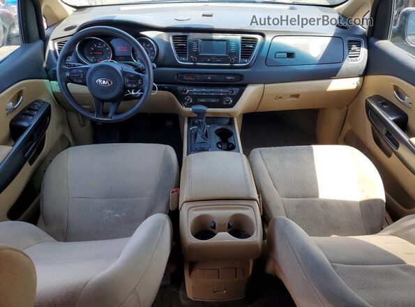 KNDMB5C17J6397394 2018 KIA SEDONA Burgundy Widok deski rozdzielczej