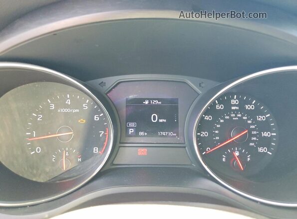 KNDMB5C17L6613585 2020 KIA SEDONA White Widok zestawu wskaźników
