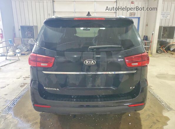 KNDMB5C17L6646859 2020 KIA SEDONA Black Widok z tyłu