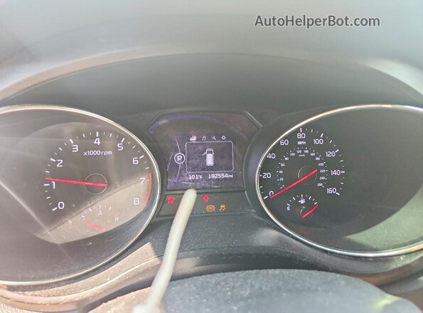 KNDMB5C18H6266842 2017 KIA SEDONA Gold Instrument cluster view