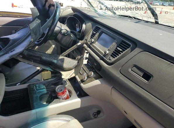 KNDMB5C18H6316025 2017 KIA SEDONA Gray Вид щитка приладів