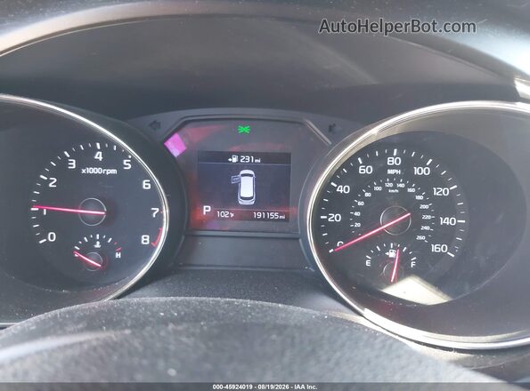 KNDMB5C19K6567434 2019 KIA SEDONA White Vista de los asientos traseros