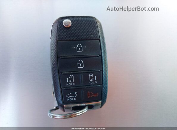 KNDMB5C19K6567434 2019 KIA SEDONA White Vista del salpicadero
