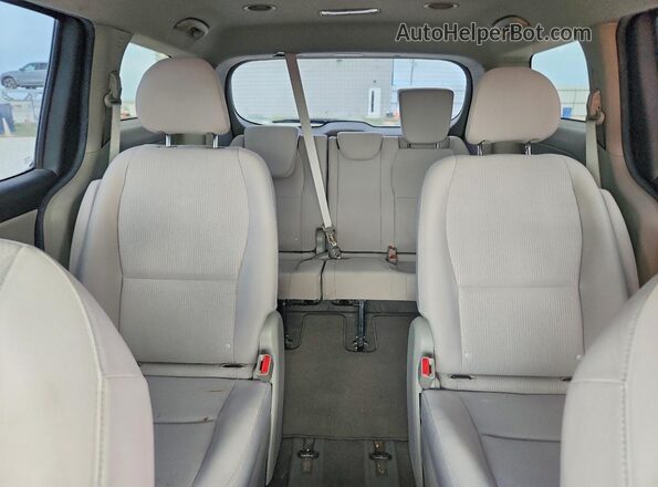 KNDMB5C19M6666306 2021 KIA SEDONA Black Vista de los asientos traseros