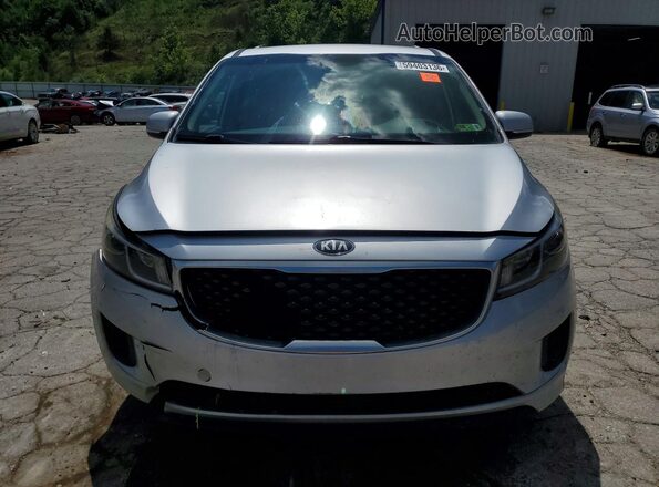 KNDMB5C1XG6094831 2016 KIA SEDONA Silver Вид спереду
