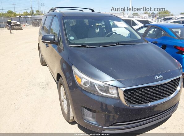 KNDMB5C1XG6207306 2016 KIA SEDONA Blue Widok z przodu