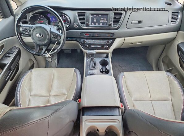 KNDMB5C1XH6332081 2017 KIA SEDONA Gray Առջևի վահանակի տեսք