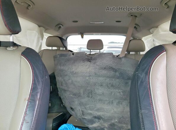 KNDMB5C1XK6535463 2019 KIA SEDONA Maroon Հետևի նստատեղերի տեսք