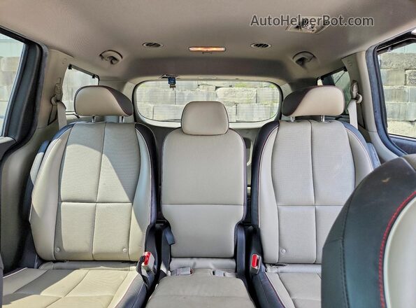 KNDMC5C11G6137501 2016 KIA SEDONA Brown Вид задніх сидінь