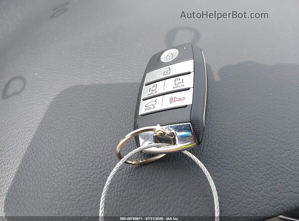 KNDMC5C11L6597607 2020 KIA SEDONA White Widok deski rozdzielczej