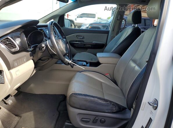 KNDMC5C13G6107707 2016 KIA SEDONA White წინა სალონის ხედი