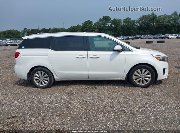 KNDMC5C13G6184853 2016 KIA SEDONA White Widok wnętrza z tyłu