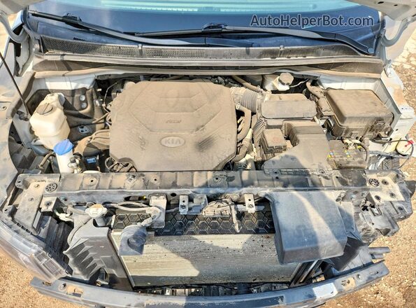 KNDMC5C14M6671555 2021 KIA SEDONA Silver Widok komory silnika