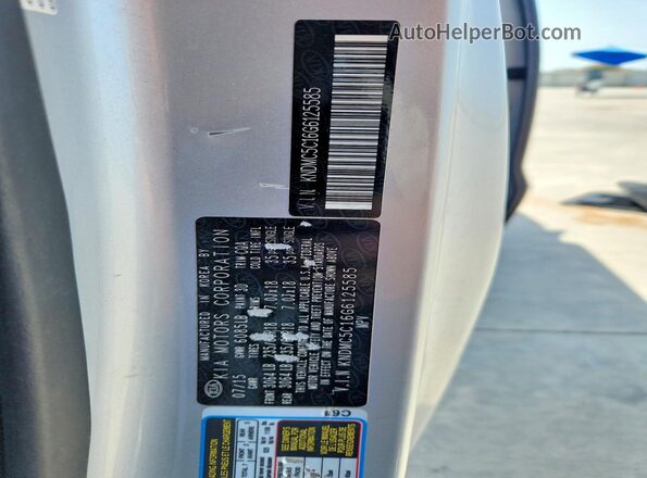 KNDMC5C16G6125585 2016 KIA SEDONA Белый Вид наклейки с VIN-кодом