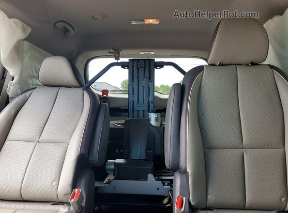 KNDMC5C16H6326470 2017 KIA SEDONA Brown Rear seats view