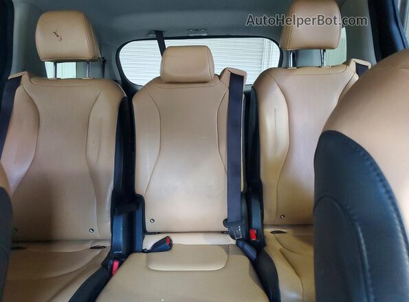 KNDNB4H32P6227719 2023 KIA CARNIVAL Gray უკანა სავარძლების ხედი