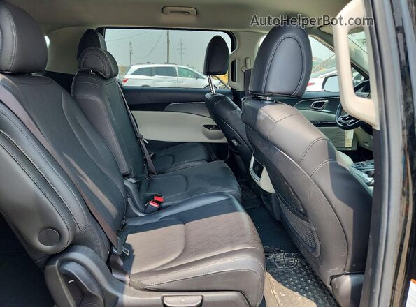 KNDNB4H34N6091638 2022 KIA CARNIVAL Black უკანა სალონის ხედი
