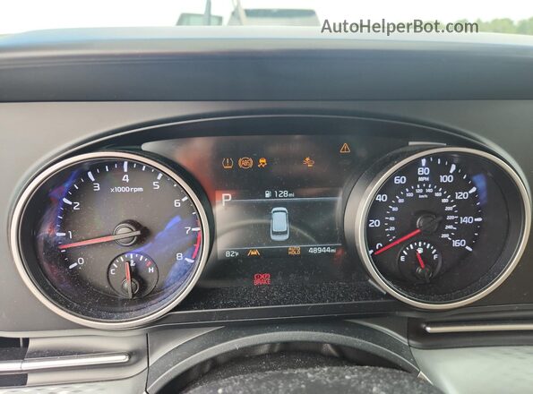 KNDNB4H35N6132505 2022 KIA CARNIVAL Бордовый Вид щитка приборов