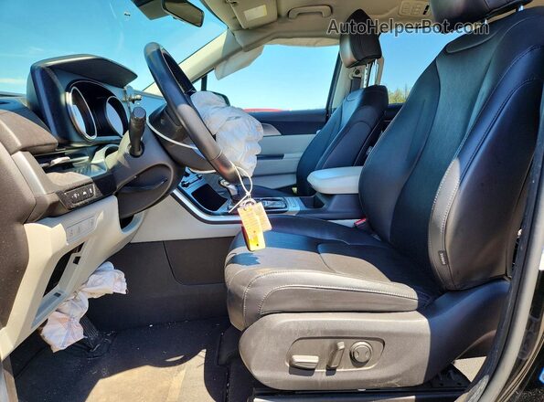 KNDNB4H37N6124244 2022 KIA CARNIVAL Black Vista interior delantera