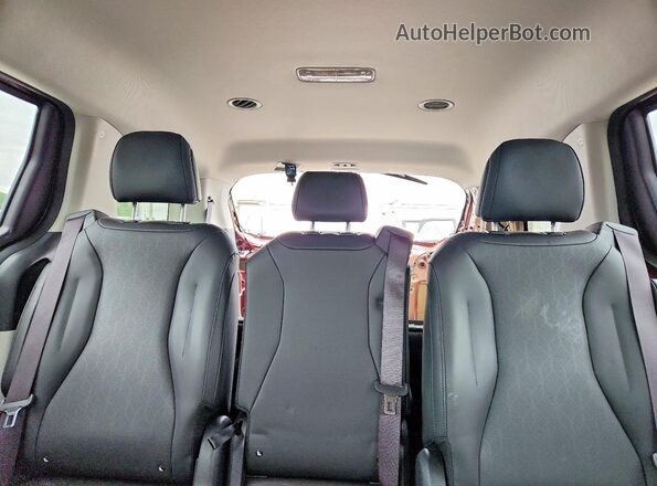 KNDNB4H37R6330170 2024 KIA CARNIVAL Burgundy Հետևի նստատեղերի տեսք