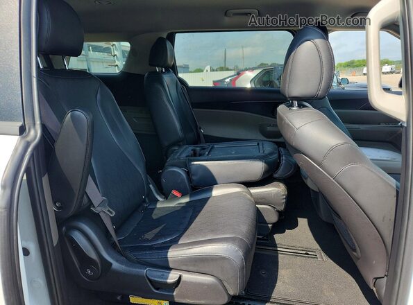KNDNB5K30S6495899 2025 KIA CARNIVAL White Вид задньої частини салону