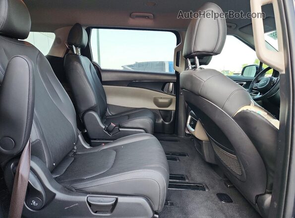 KNDNB5K33T6603272 2026 KIA CARNIVAL Blue უკანა სალონის ხედი
