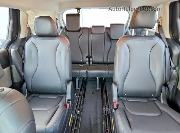 KNDNB5K33T6603272 2026 KIA CARNIVAL Blue უკანა სავარძლების ხედი