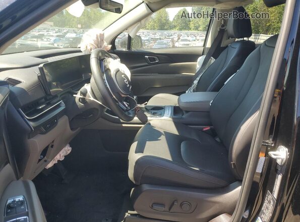 KNDNB5K34T6600655 2026 KIA CARNIVAL Black 