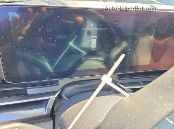 KNDNB5K37S6534827 2025 KIA CARNIVAL Gray ხელსაწყოთა პანელის ხედი