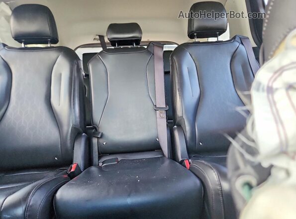 KNDNB5K38S6482091 2025 KIA CARNIVAL White Rear seats view