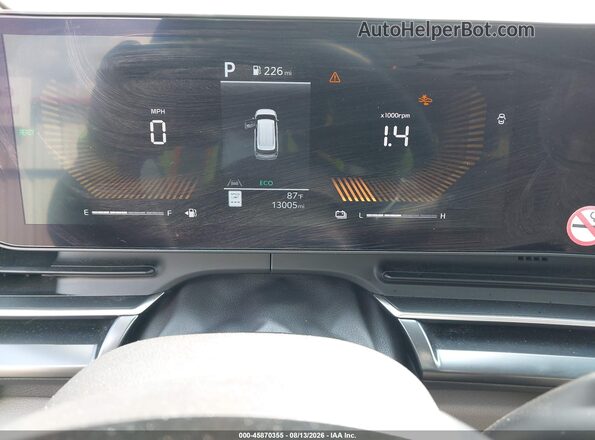 KNDNB5KAXT6165431 2026 KIA CARNIVAL MPV HYBRID Black Widok tylnych siedzeń