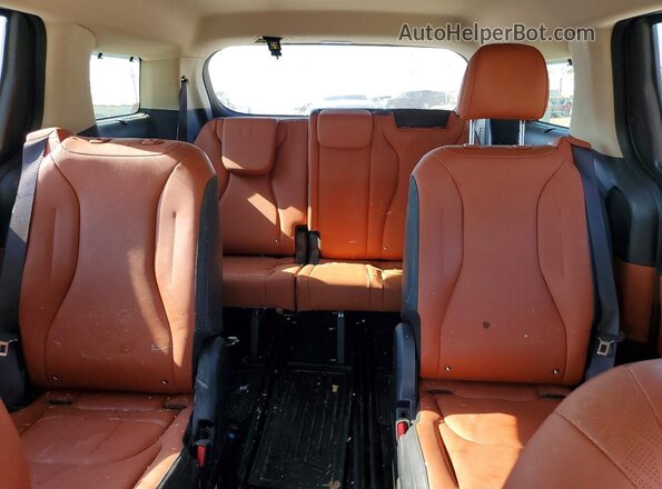 KNDNC5K32S6475893 2025 KIA CARNIVAL Blue Vista de los asientos traseros
