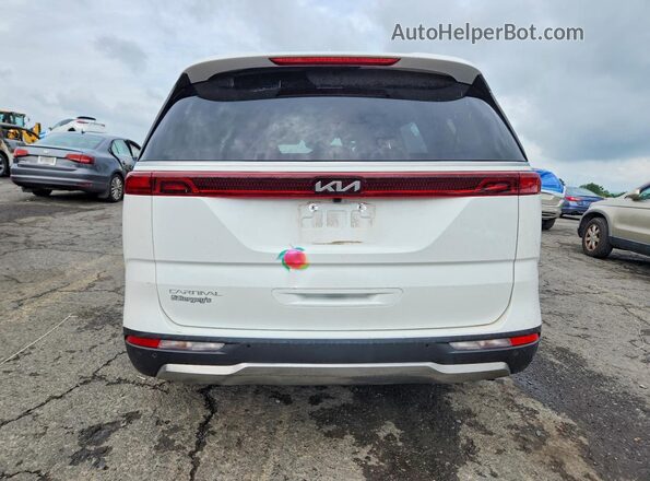 KNDNE5H36P6225744 2023 KIA CARNIVAL White Widok z tyłu